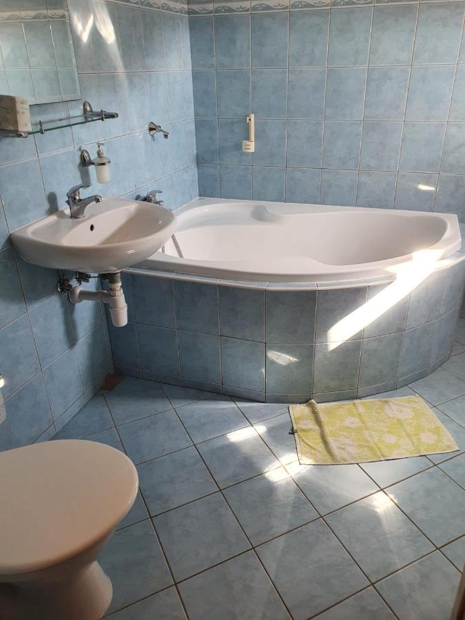 Stramberk V Kute Apartment Ngoại thất bức ảnh